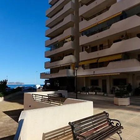 In With 3 Bedrooms And 2 Bathrooms. Apartment Calpe