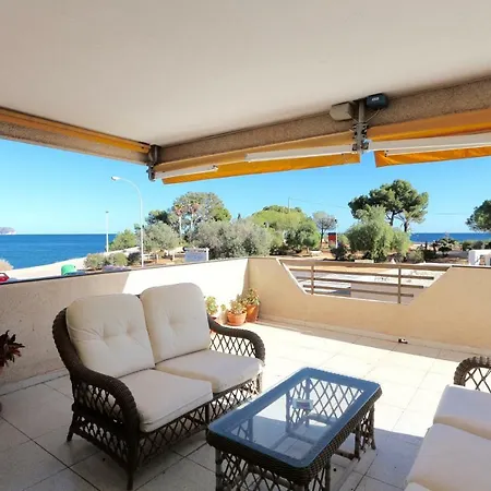 In With 3 Bedrooms And 2 Bathrooms. Calpe